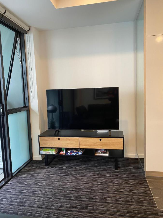 Modern Quiet 1 & 2 Bed Apt Opposite Albert Park Melburne Exterior foto