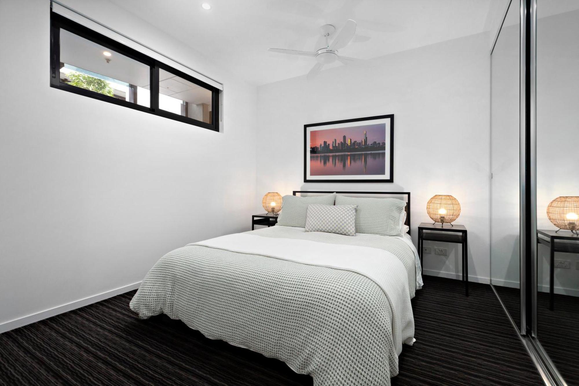 Modern Quiet 1 & 2 Bed Apt Opposite Albert Park Melburne Exterior foto